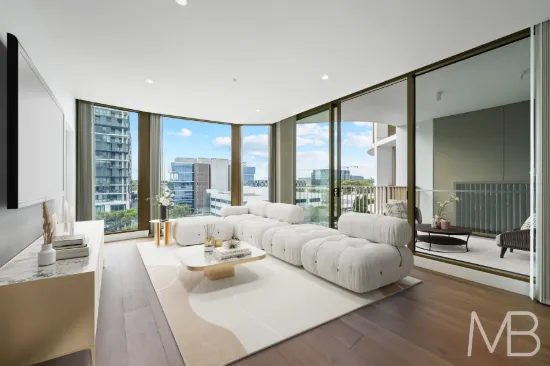 NORTH-FACING HIGH-RISE WITH EASY TRANSPORT & SHOPPING