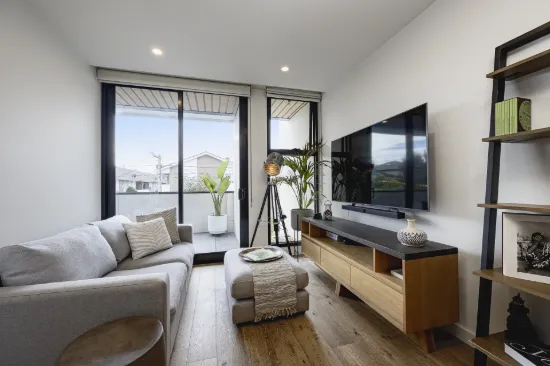 North facing, Private and modern