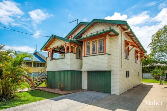 Timeless 1930s Elegance  Beautifully Restored & Ideally Located
