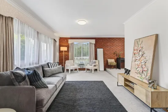 Family Entertainer on 785 sq m approx. with wide 23m Frontage in Blue-Chip School Catchments