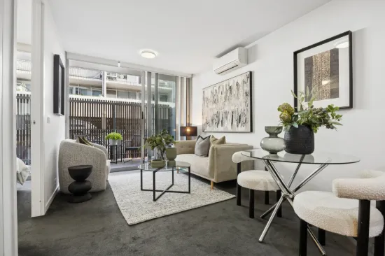 Brilliantly Located Lock & Leave Living