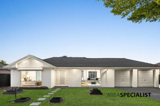 Immaculate Lynbrook Home Ready to Move Straight In…