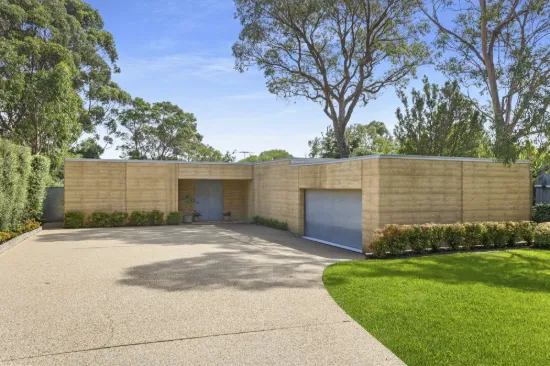'The Bunker' - A life rendered in earth, light and nature