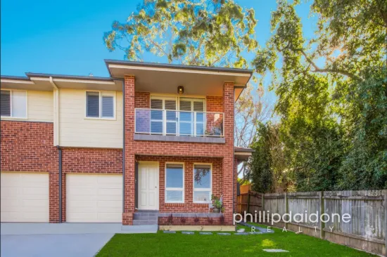 WALK TO PARK - OFFERING SPACE, STYLE AND FLEXIBILITY