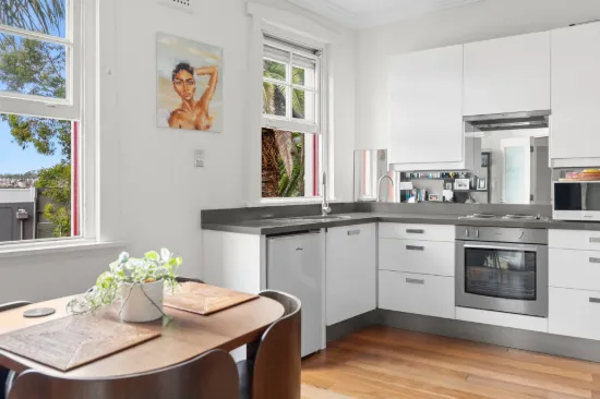 A Hidden Art Deco Oasis In Bayswater Mews, Classic Charm Meets Urban Village Living