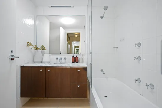 Refreshed Two Bedroom Apartment in the Heart of Newington