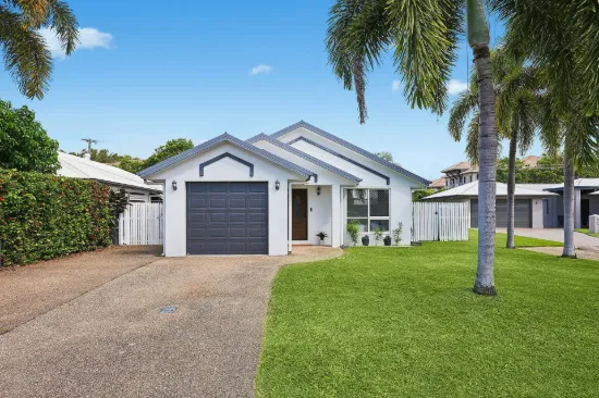 Spacious family home with poolside living