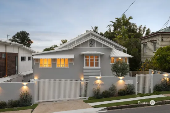 Timeless Family Queenslander Transformed