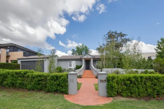 Stylish Renovated Home in a Serene Campbell Location