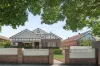 Exquisite Family Bungalow Enjoying Prestige And Position