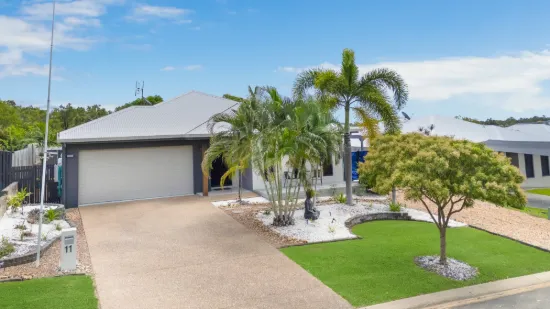 Elevated 5-Bed Entertainer with Resort Pool and Sea Breezes