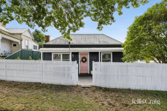Picture-perfect miners cottage fully renovated and move in ready