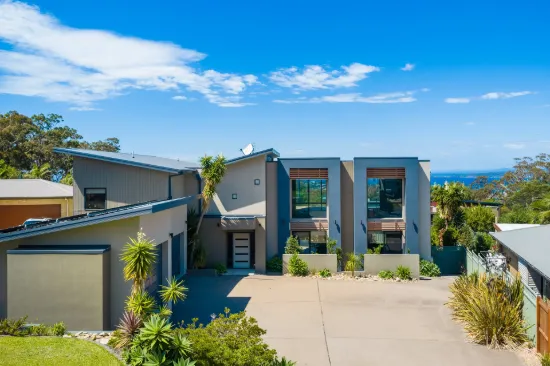 Think Big. Live Bigger. One of Merimbula's Largest Homes 11 The Crest!