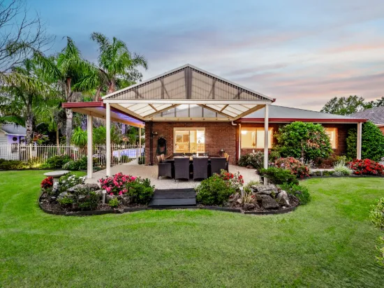 **GRAND OPENING THIS WEEKEND** PARKLAND-FACING LIFESTYLE LIVING IN A PEACEFUL ENCLAVE - 1,210M2 OF PRIME LAND!
