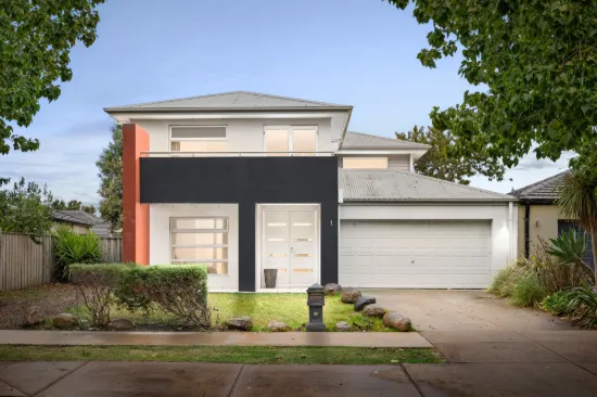 Magnificent Home In a Prime Location