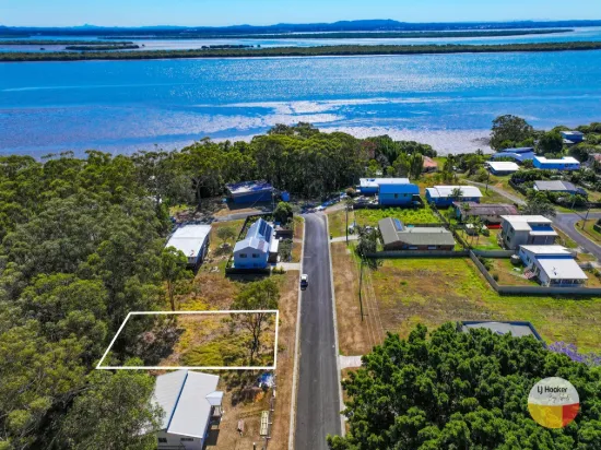 Prime Northern Location – Cleared Block with Water Views!