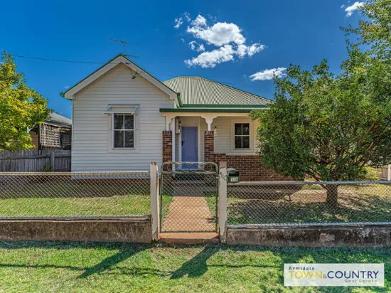 110 Niagara Street, Armidale