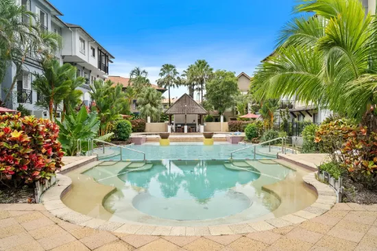 Resort-Style Living at The Lakes  Fully Furnished Apartment