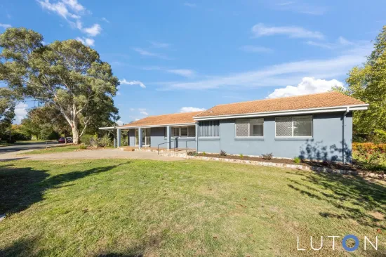 Quality finishes in this spacious, updated home, a stroll to cafes and light rail!