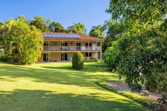 Peaceful Family Acreage Held by the Original Owners for Over 30 Years