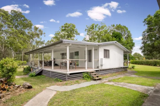 Entry Level Acreage in Sought After Pine Mountain