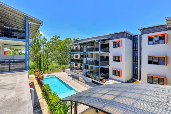 Modern 2-Bedroom Apartment with Premium Amenities!