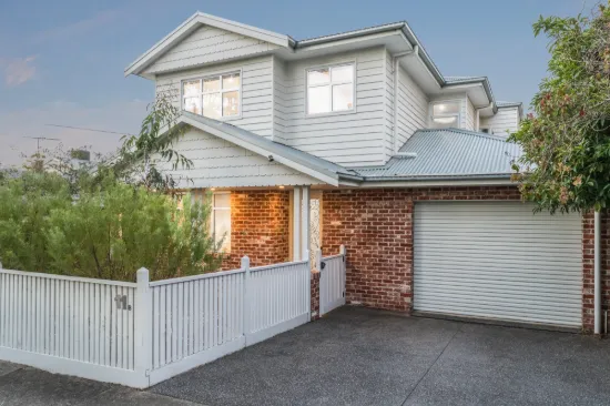Refined Executive Living in East's Finest Pocket