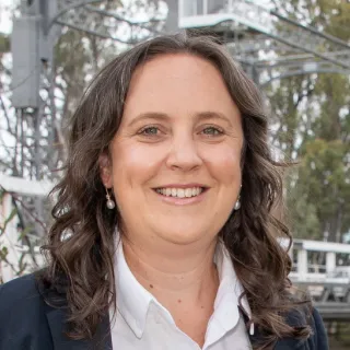 Lauren  Polkinghorne - Real Estate Agent