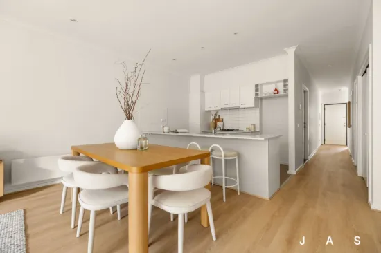 Contemporary Classic, Dream Lifestyle Location