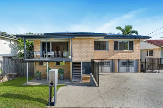 Beautiful breezes, flexible family living and a layout that just makes sense.