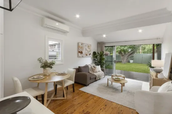 CHARMING SEMI IN PEACEFUL LOCATION