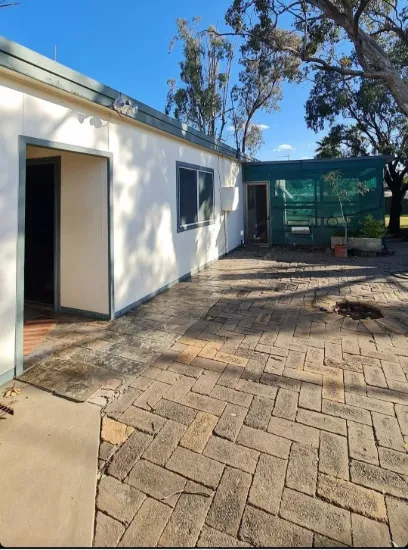 Good Location Large Family Home