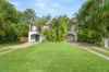 Coastal Living with Dual Living Potential - Beachside Beauty 