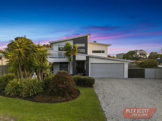 Coastal Family Home with Bay Views & a Stroll to the Sand