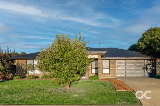 Modern Living on a Low-Maintenance 408sqm Block