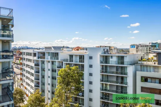 Spectacular Views in The Heart of Rockdale