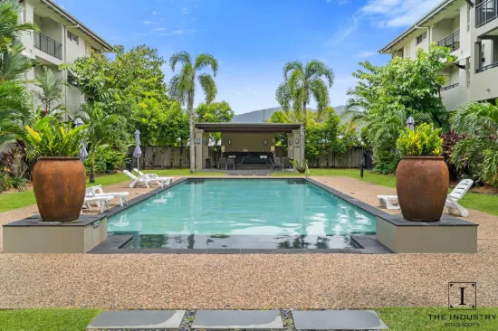 Luxury Apartment in Prestigious Complex/Cairns One