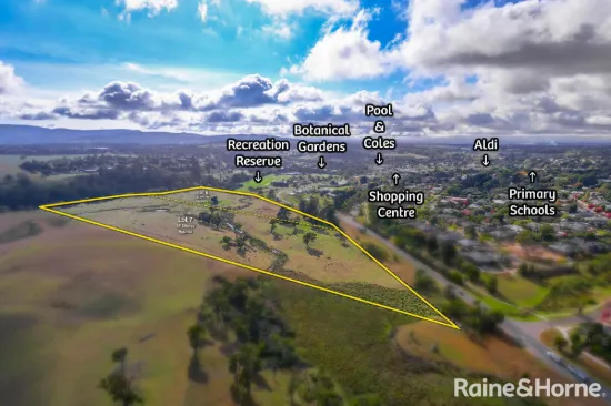 Rare Opportunity in the heart of Gisborne - 42.7 acres approx. in total!