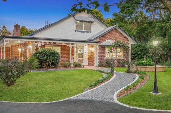Sophisticated Charm, Minutes to Maleny!