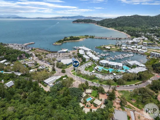 Prime Land in the Heart of Nelly Bay!