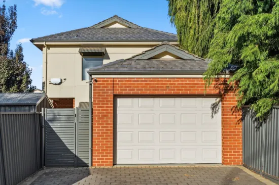 Easy Living with Space, Style & Coastal Convenience.