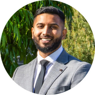 Ahmed (Shoaib) Zia - Real Estate Agent