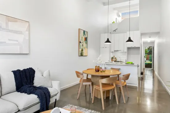 Hi, I'm Loft Living with a Lightsview Lifestyle