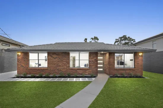 Single Level Ease with Parkside Permanence