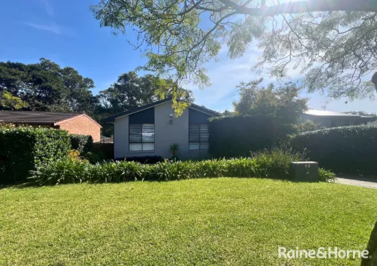 Flexible Family Home Backing Onto Bush Reserve