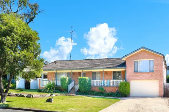 Spacious Family Living with Resort Style Entertaining & Prime Location