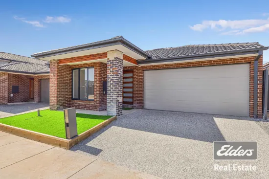 Fully upgraded house is a great location !