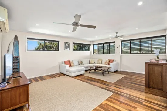 Executive Beach House in Wooli