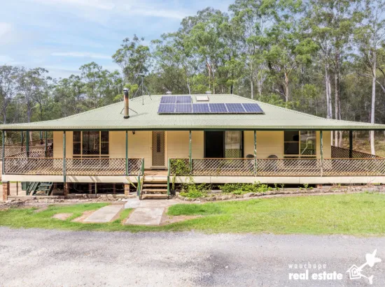Private Acreage Living with Space, Comfort & Lifestyle Appeal