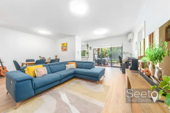 Quiet Corner Apartment with Garden Outlook, 6 min Walk to Station